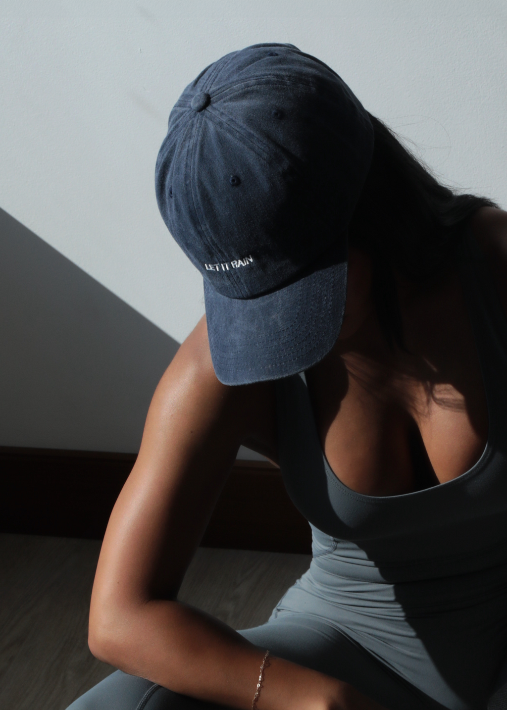 ‘Let it rain’ cap